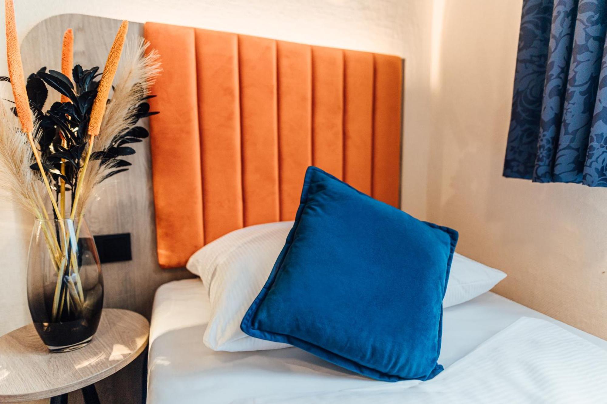 Hotel Commerz Гамбург Экстерьер фото