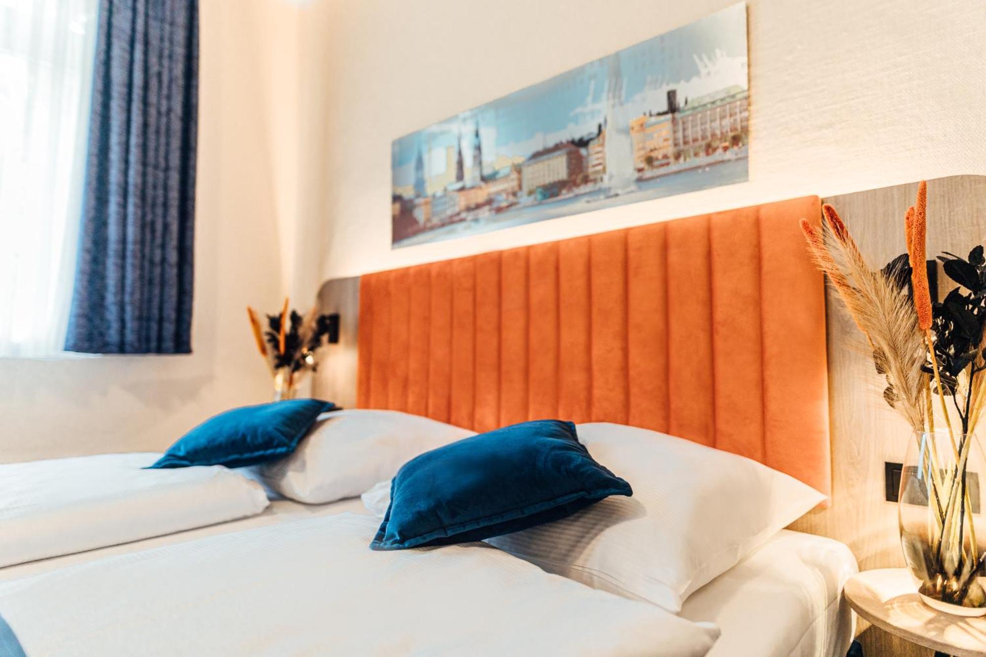 Hotel Commerz Гамбург Экстерьер фото
