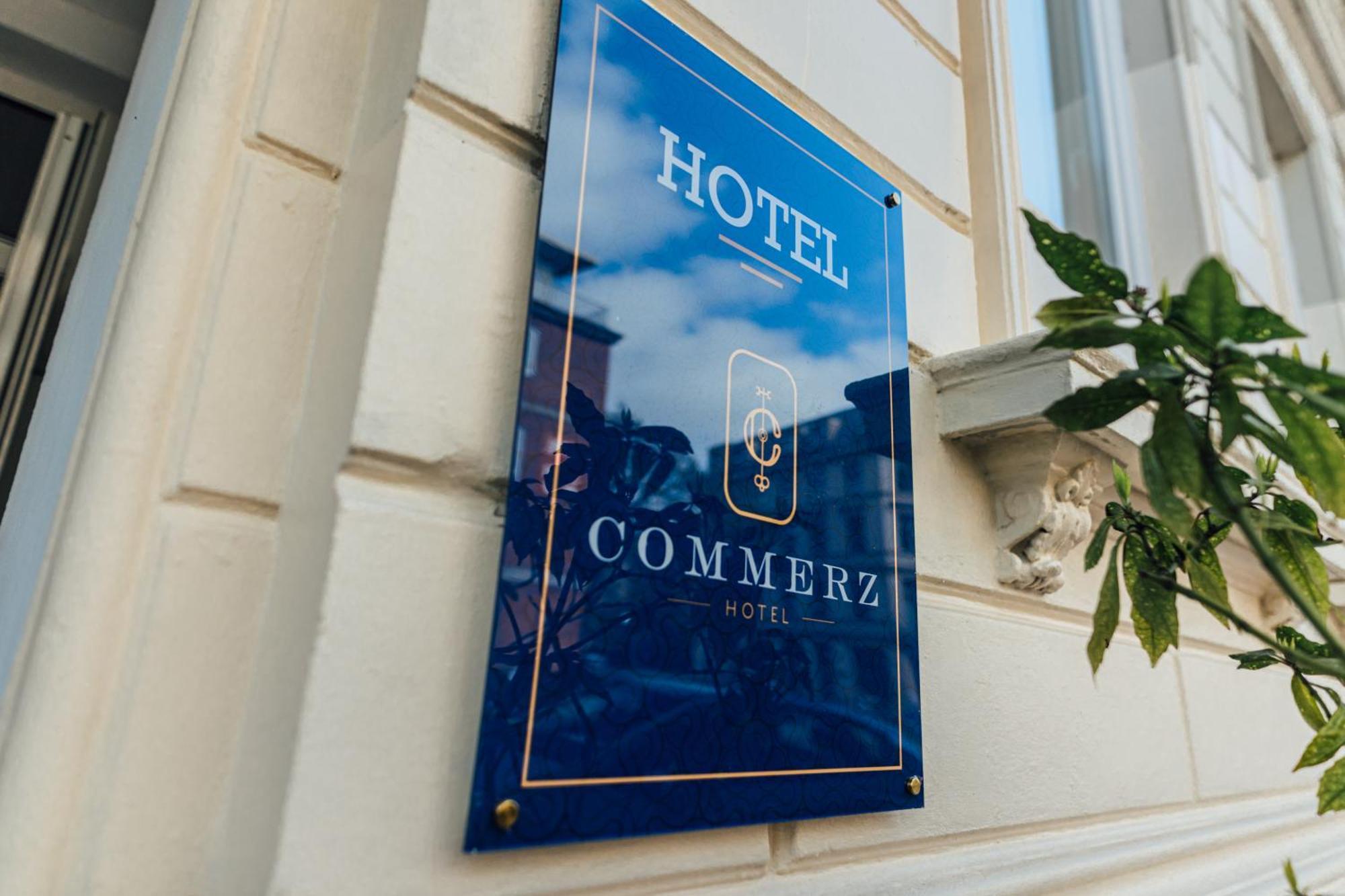 Hotel Commerz Гамбург Экстерьер фото